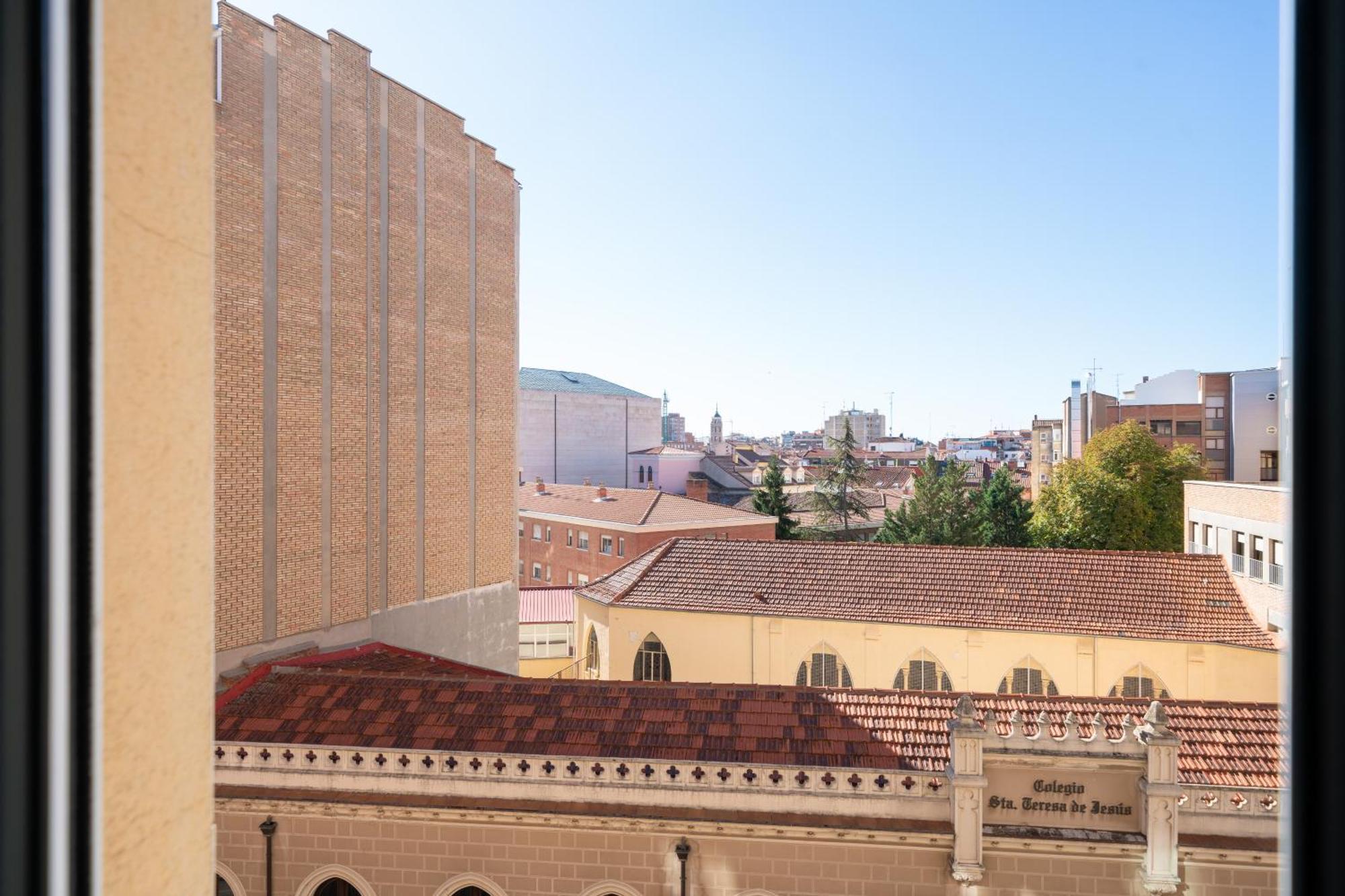 Apartamento Go- Felipe II Center Valladolid Bagian luar foto