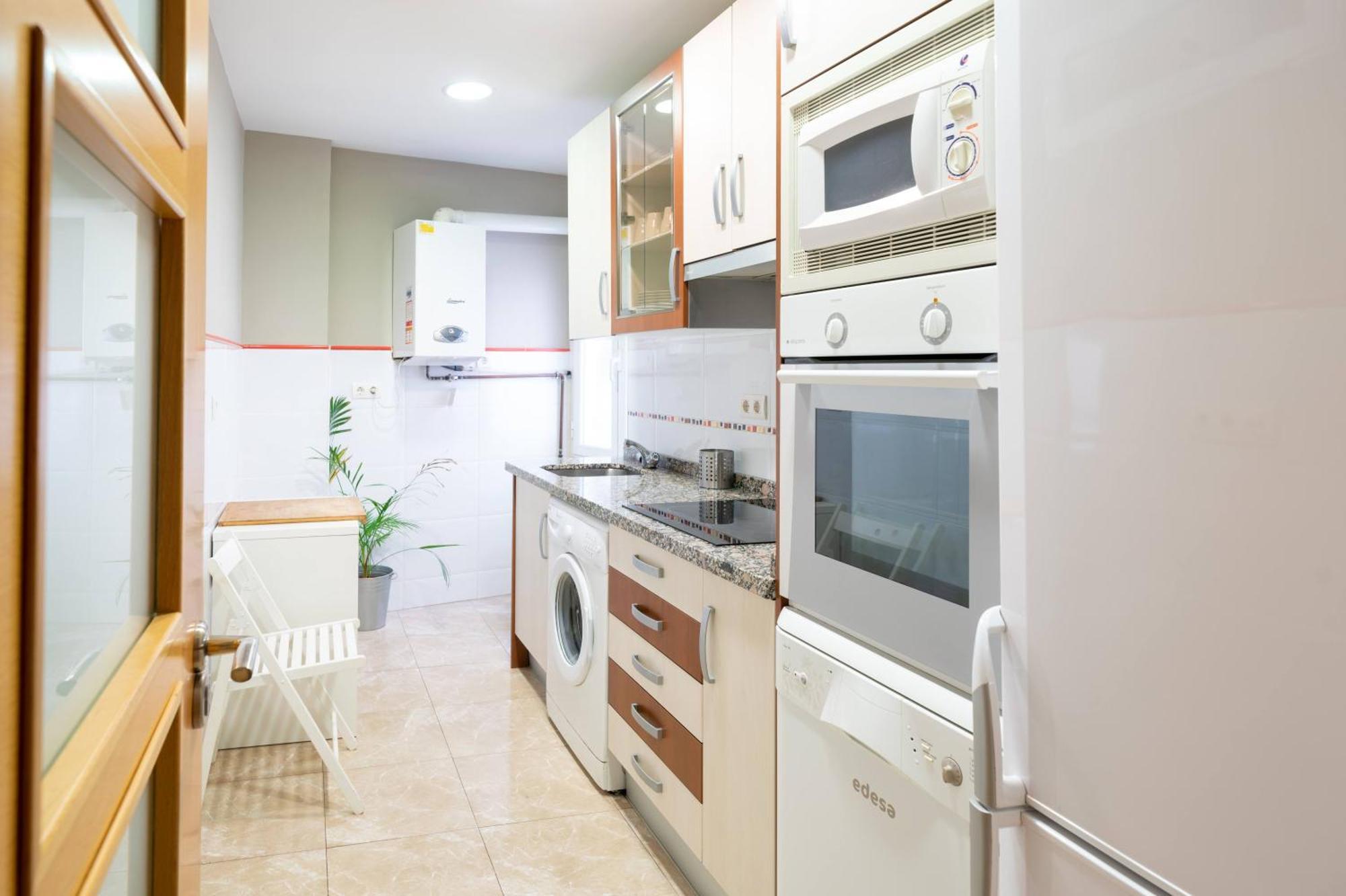 Apartamento Go- Felipe II Center Valladolid Bagian luar foto